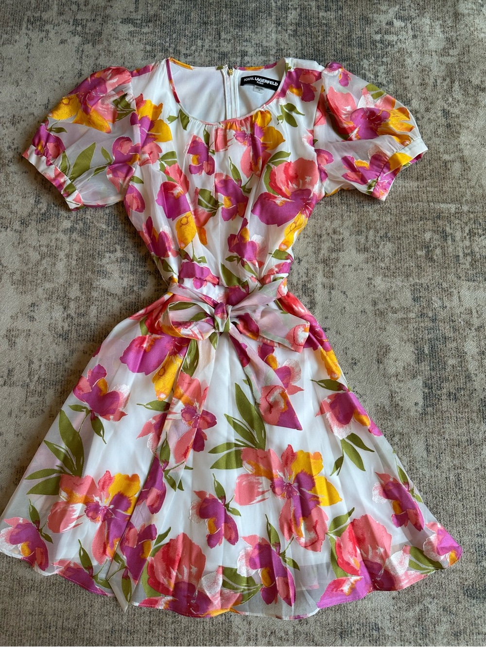 Karl Lagerfeld Paris Floral Chiffon Dress Size 10 NWT - Picture 3 of 6